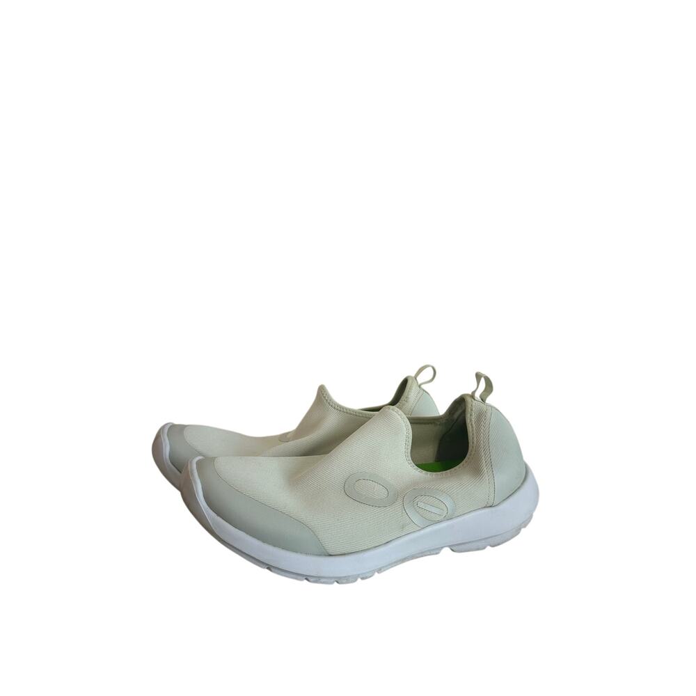 Oofos Oomg Sport Low Athletic Shoes Sneakers Off White Cream Sz 10 Wmn Some Dirt